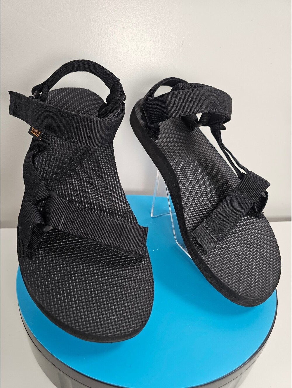 Teva Men's Black Adjustable Strap Sandals Size 11